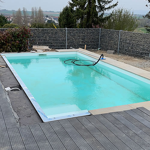 Poolbau